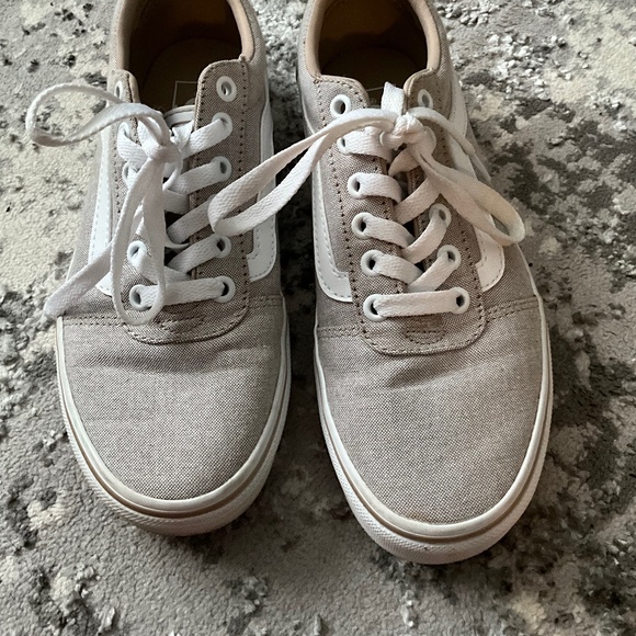 Vans shoes - Picture 1 of 3